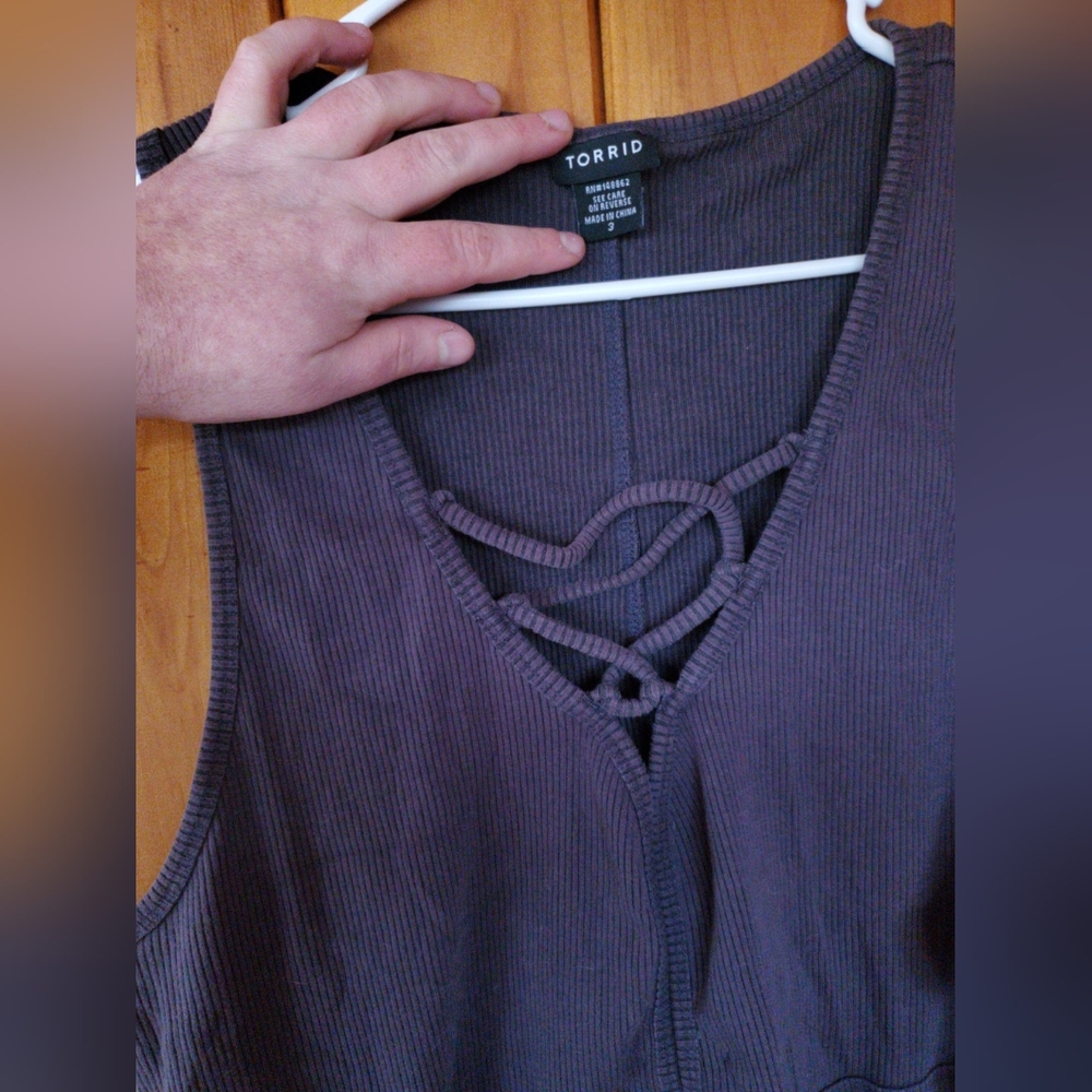 Torrid Tank Bundle - Picture 4 of 4